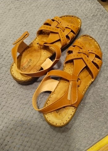 Bej Dolgu Topuklu Kadın Sandalet - Görsel 2