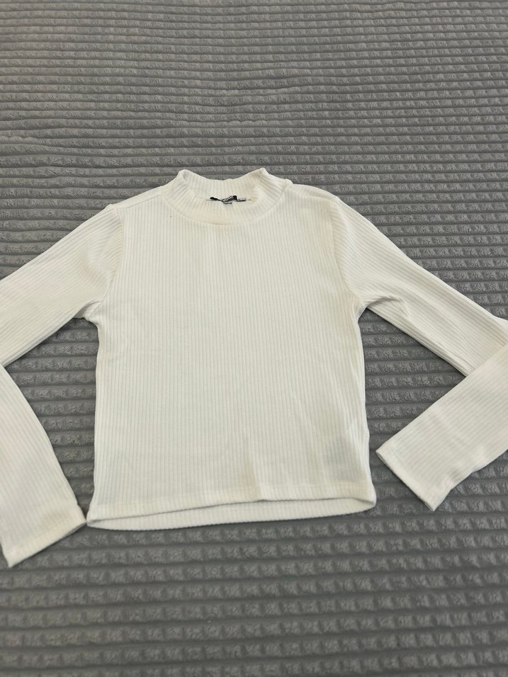 Kadın Beyaz Yarım Balıkçı Yaka Triko - Görsel 4