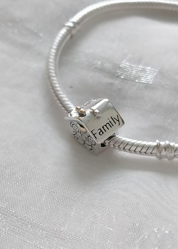 Beden Pandora Family Kız Çocuk Charm