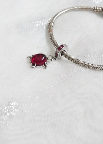 Pandora Pandora Murano Camı Kırmızı Deniz Kaplumbağası Sallantılı Charm