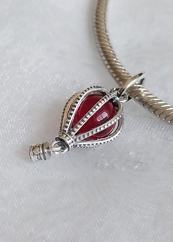 Beden Pandora Kırmızı Sıcak Hava Balonu Charm