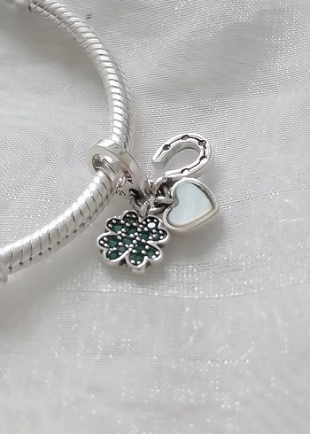 Pandora Dört Yapraklı Yonca,Kalp,Atnalı Şans Charm - Görsel 3