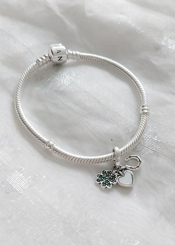 Pandora Dört Yapraklı Yonca,Kalp,Atnalı Şans Charm - Görsel 2