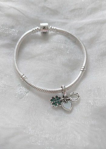 Pandora Dört Yapraklı Yonca,Kalp,Atnalı Şans Charm - Görsel 4