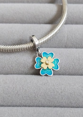 Pandora Dört Yapraklı Yonca Charm - Görsel 2