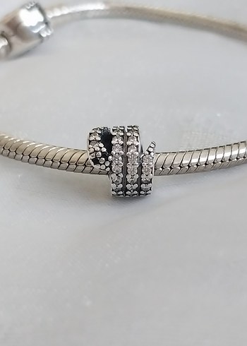 Pandora Şeffaf Taşlı Yılan Charm - Görsel 4
