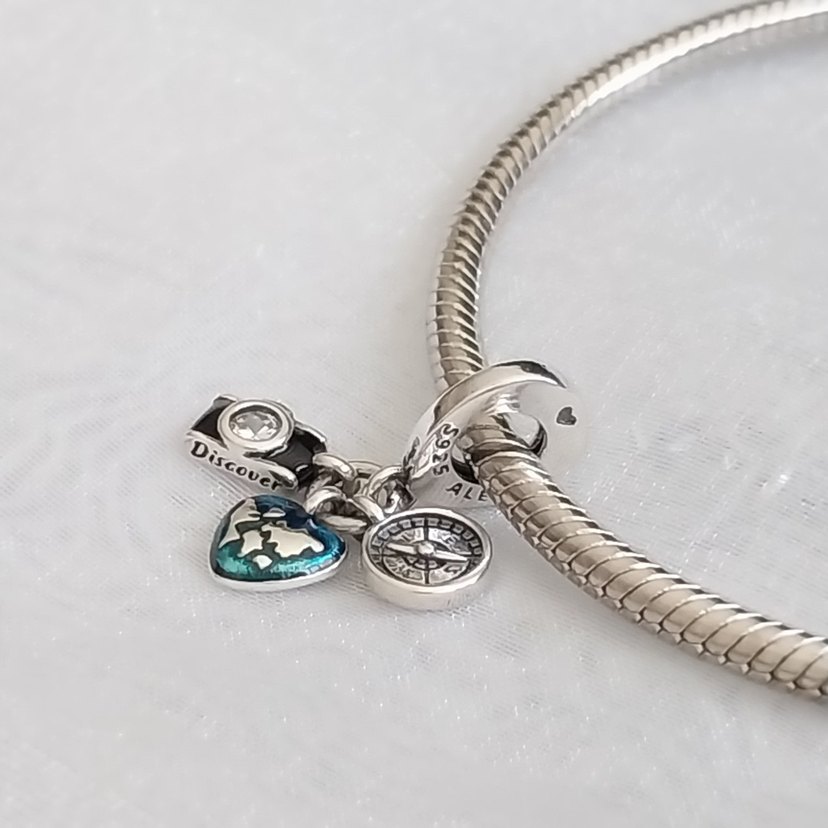 Pandora Kamera Kalp Pusula Üçlü Sallantılı Charm - Görsel 3