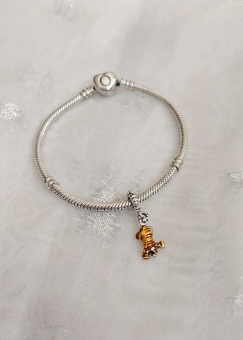 Pandora Kaplan Tigger Sallantılı Charm - Görsel 2
