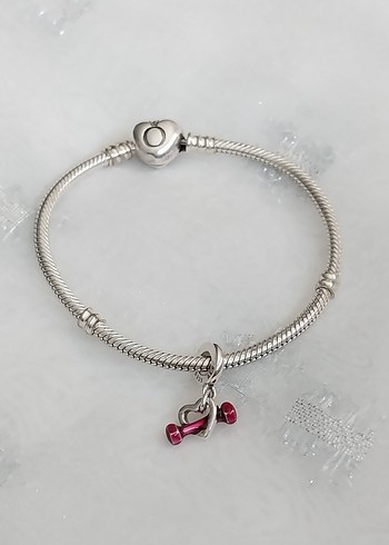 Pandora Kalpli Halter Charm - Görsel 2