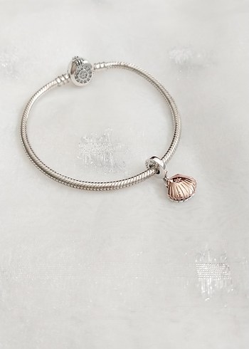 Beden Pandora İnci Detaylı Deniz Kabuğu Charm