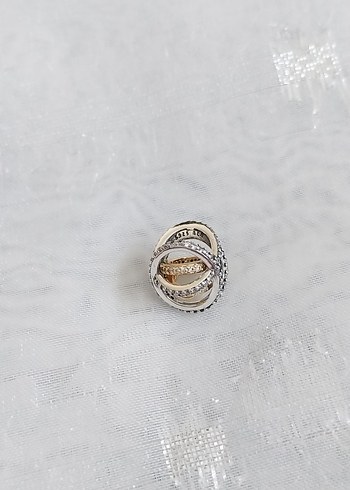 Pandora Işıltılı Çapraz Yıldız Charm - Görsel 4