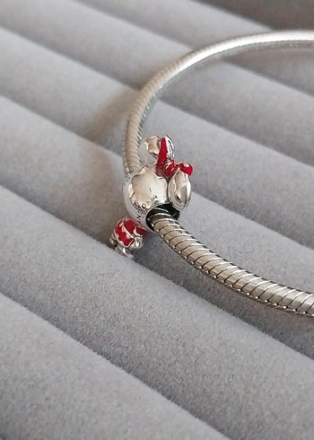 Pandora Disney Minnie Mouse Charm - Görsel 4