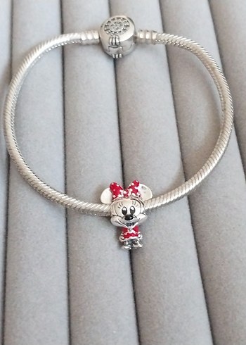 Pandora Disney Minnie Mouse Charm - Görsel 2