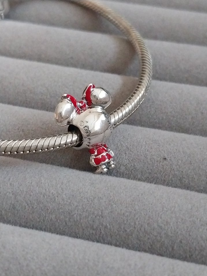 Pandora Disney Minnie Mouse Charm - Görsel 3