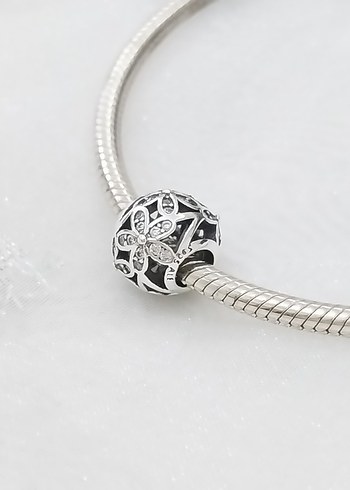 Pandora Herbaryum Çiçek Charm - Görsel 3