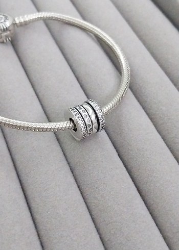 Pandora Şeffaf Taşlı Kalpli Charm - Görsel 3