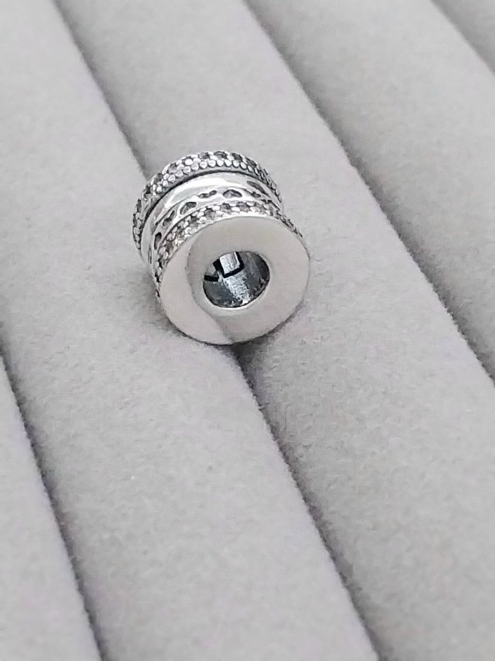 Pandora Şeffaf Taşlı Kalpli Charm - Görsel 4