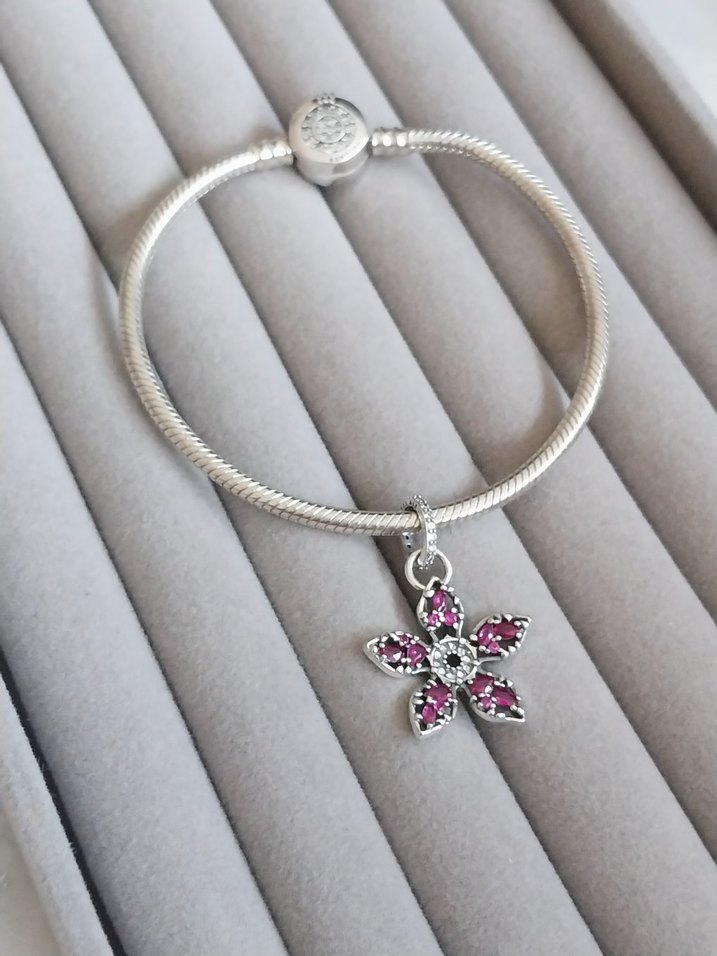 Stranger Things Demogorgon Büyük Charm - Görsel 2