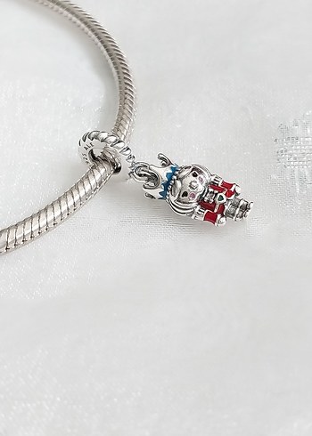 Pandora Fındıkkıran Sallantılı Charm - Görsel 4