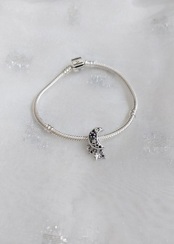 Pandora Galaksi Yeni Ay ve Yıldız Charm - Görsel 2