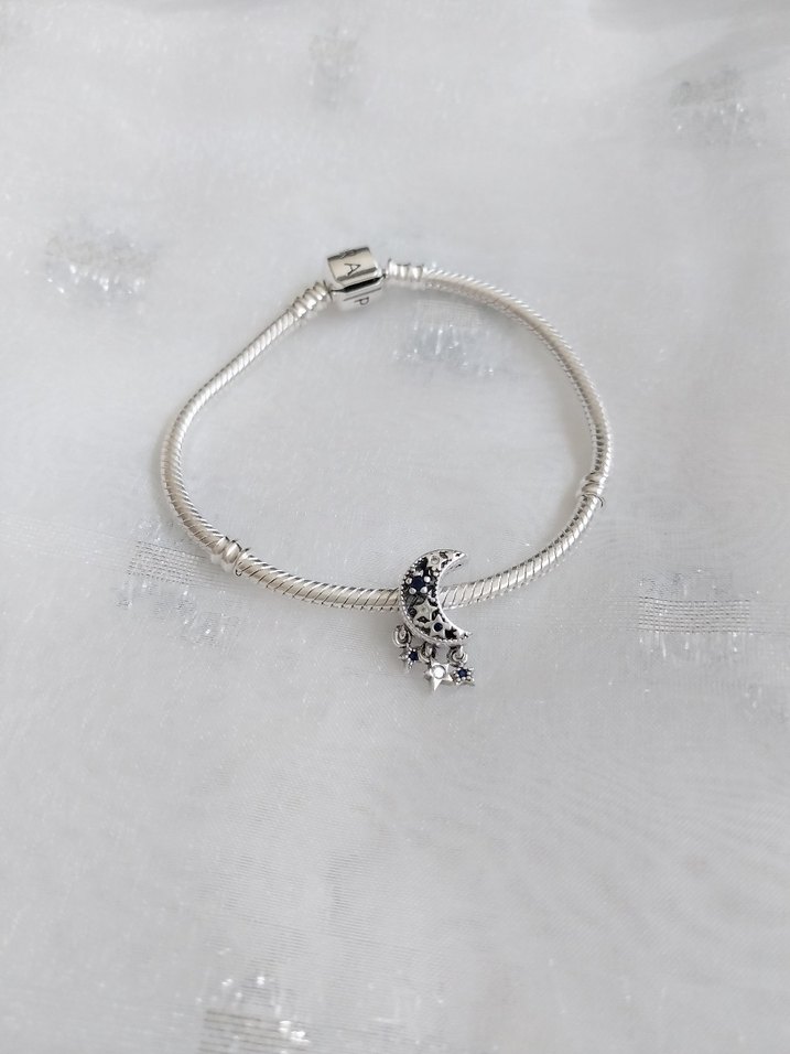 Pandora Galaksi Yeni Ay ve Yıldız Charm - Görsel 2