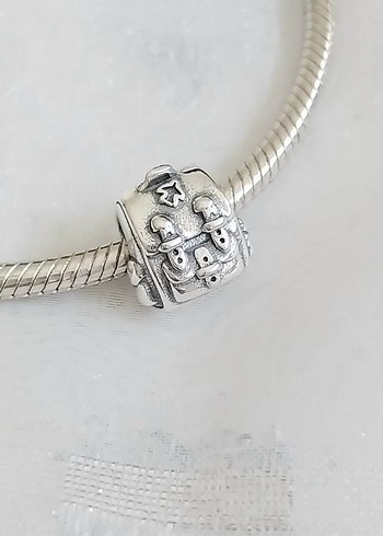 Pandora Macera Sırt Çantası Charm