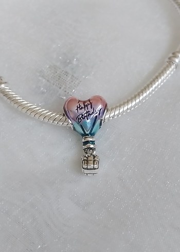 Pandora Happy Birthday Charm