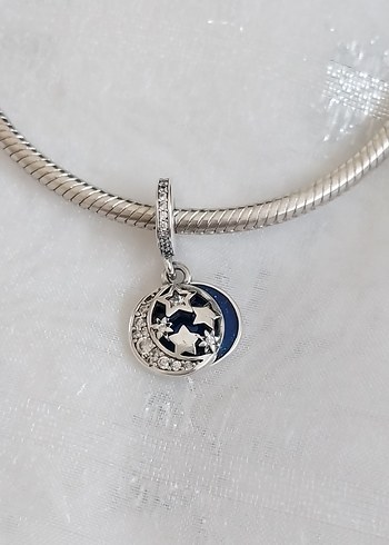 Pandora Vintage Gökyüzü Sallantılı Charm