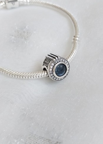 Pandora Mavi Taşlı Charm