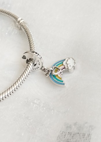 Beden Pandora Kalpli Bulut ve Gökkuşağı Charm