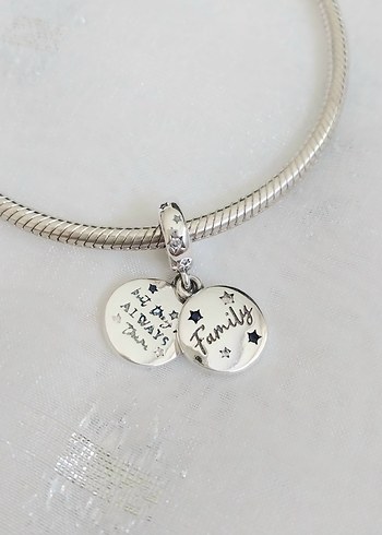 Pandora Family Çift Sallantılı Charm
