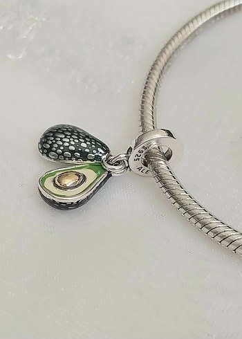 Beden çeşitli Renk Pandora Avokado Sallantılı Charm