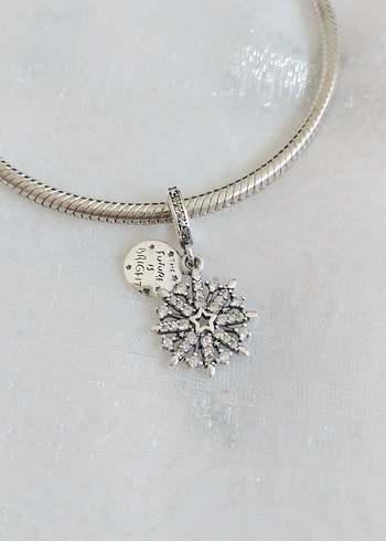 Pandora Işıltılı Havai Fişek Çift Sallantılı Charm