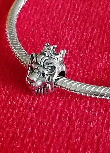 Kraliyet Aslanı Charm 