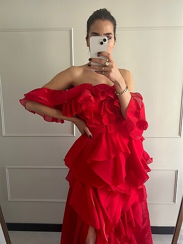 38 Beden kırmızı Renk Kırmızı kına elbisesi