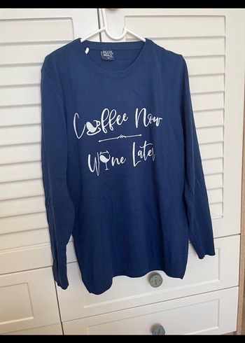 Fırfırlı V Yaka Bej Kadın Gömlek - Görsel 4