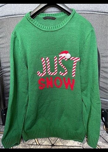 Fırfırlı V Yaka Bej Kadın Gömlek - Görsel 13