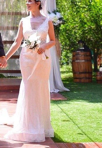 Oleg cassini gelinlik - Görsel 5