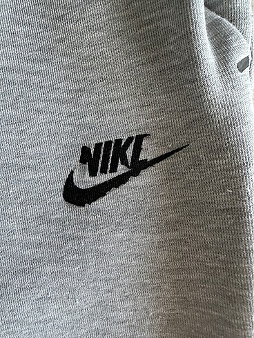 l Beden Nike Tech Fleece Erkek Gri Takım