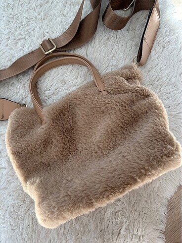  Beden Mini Peluş Vizon Çanta