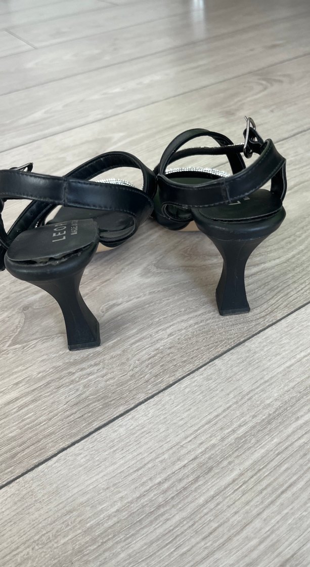 Siyah Yılan Desenli Tokalı Topuklu Kadın Ayakkabı - Görsel 5