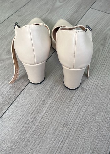 Bej Tokalı Stiletto Kadın Ayakkabı - Görsel 3