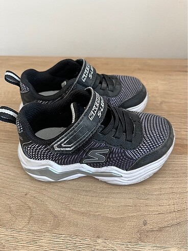 Skechers erkek çoçuk ayakkabı