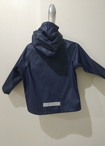 H&M Yağmurluk