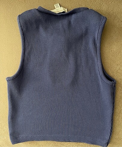 Pull and Bear Pull&Bear Crop Top