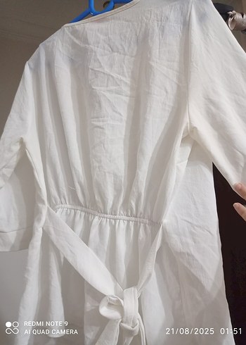 Düğmeli Keten Beyaz Kadın Gömlek - Görsel 4