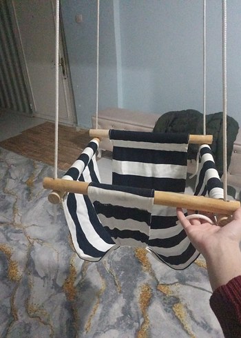 Çizgili Bebek Salıncağı - Görsel 2