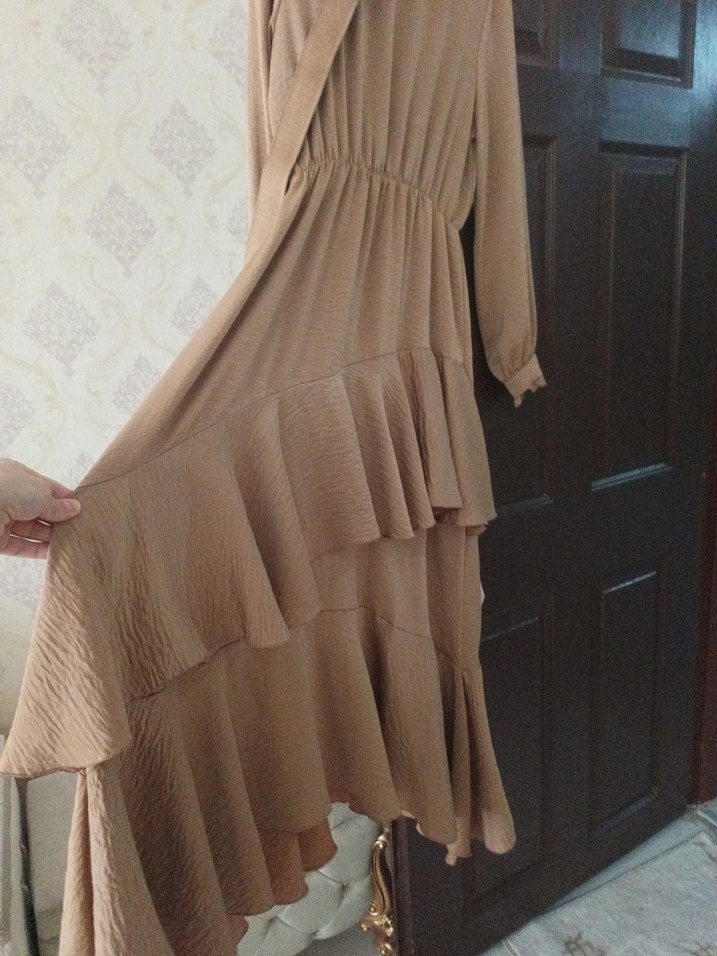 Bej Uzun Elbise, Salaş Kesim - Görsel 5