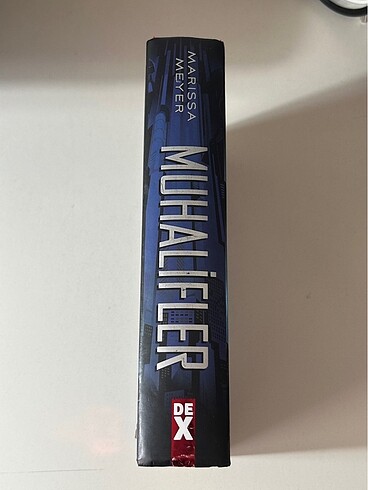 Beden Renk MUHALİFLER SERİSİ (CİLTLİ) - MARISSA MEYER