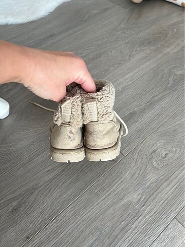 27 Beden camel Renk Zara bot